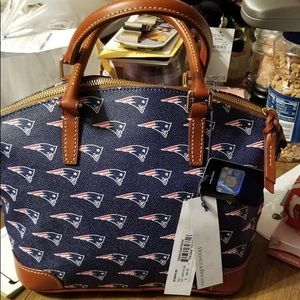 dooney and bourke patriots